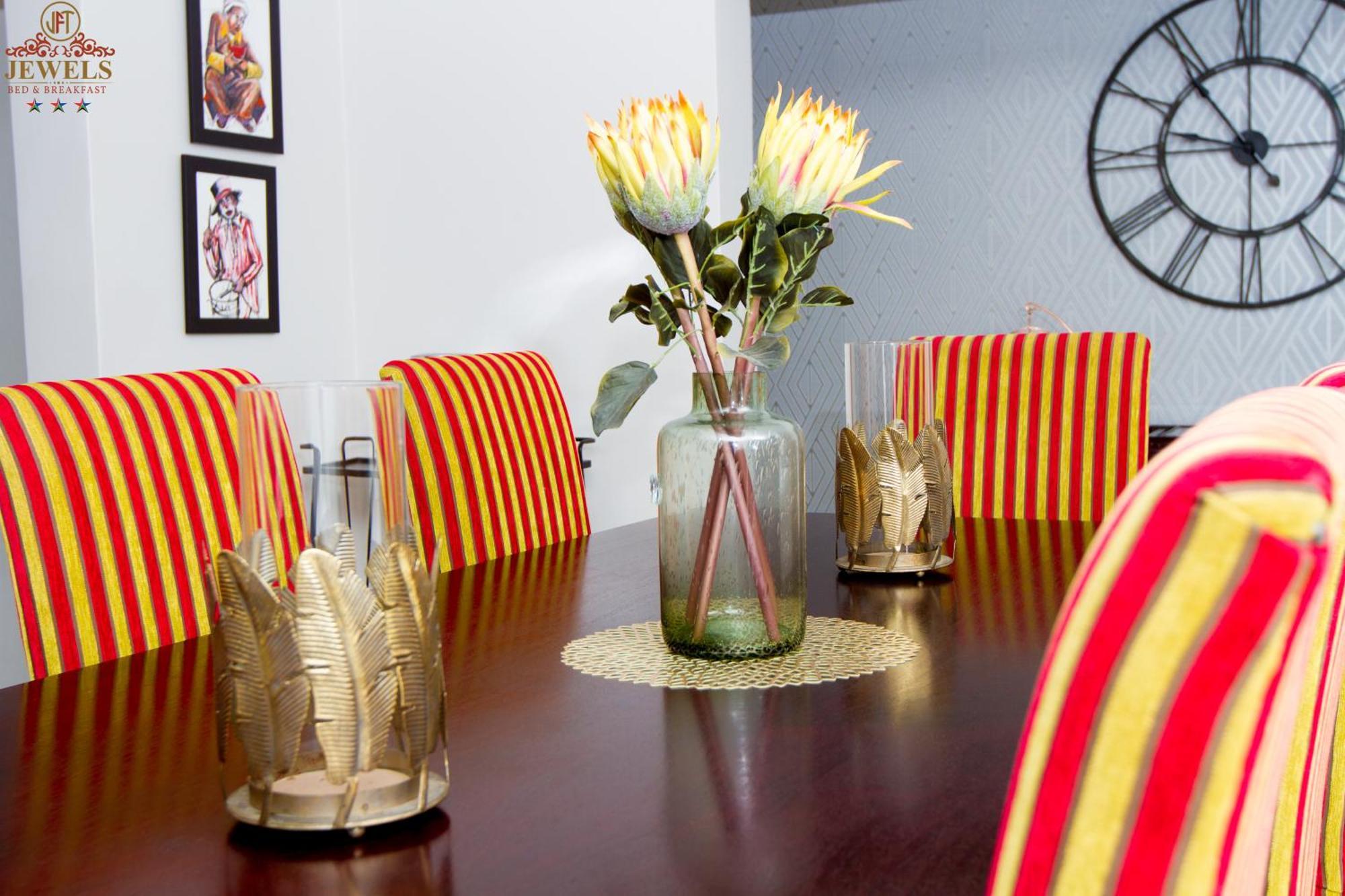 Jft Jewels Guest House East London Luaran gambar