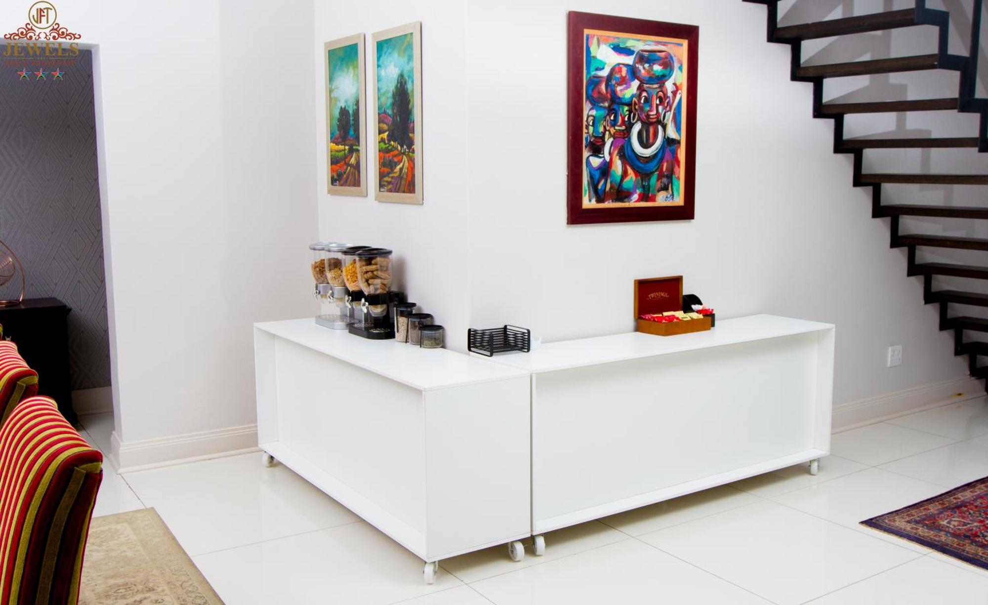 Jft Jewels Guest House East London Luaran gambar